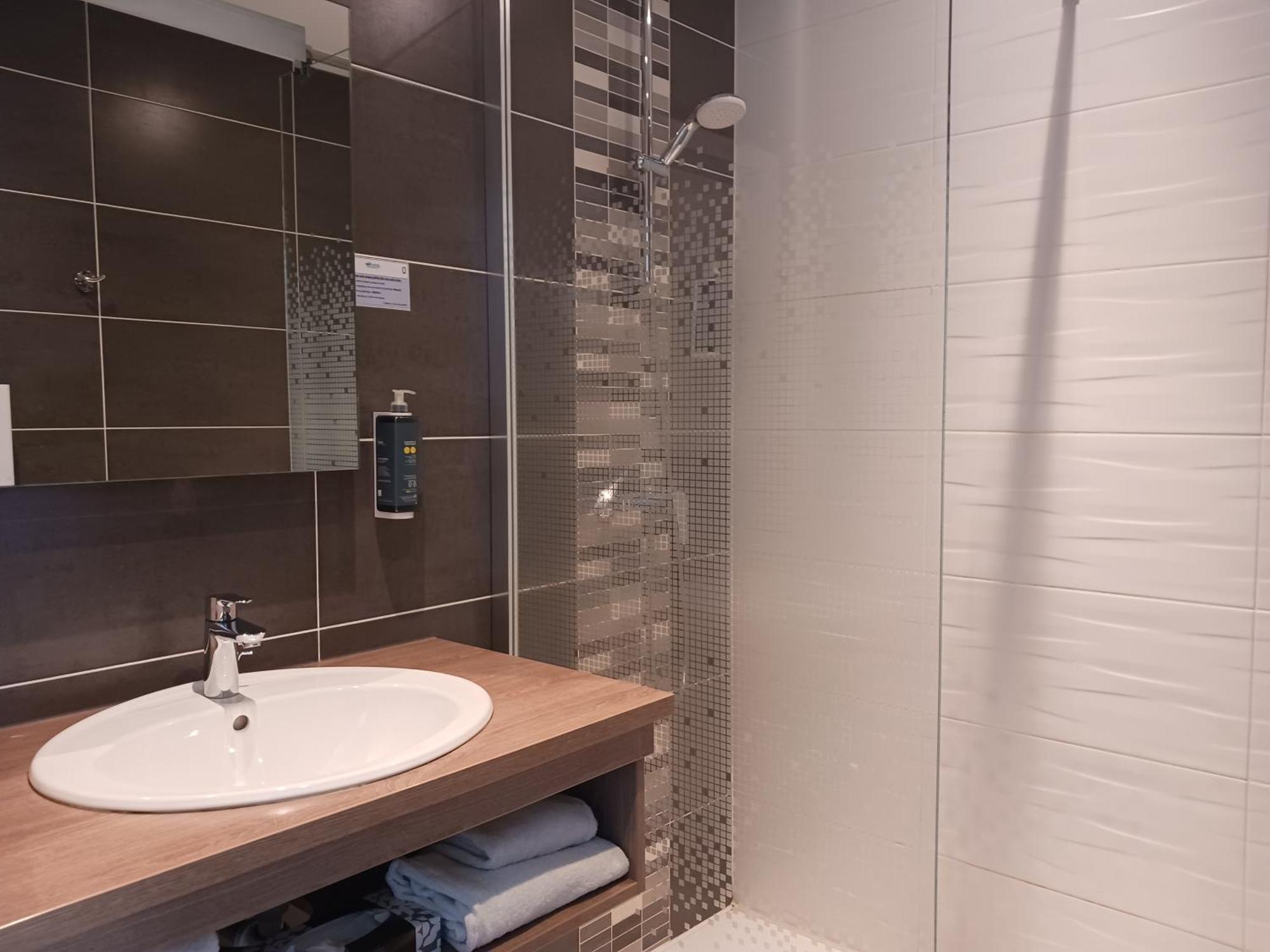 Brit Hotel Nantes Vigneux - L'Atlantel Ngoại thất bức ảnh