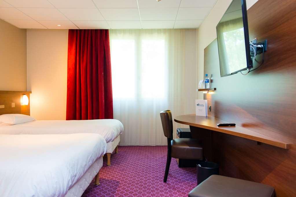 Brit Hotel Nantes Vigneux - L'Atlantel Phòng bức ảnh